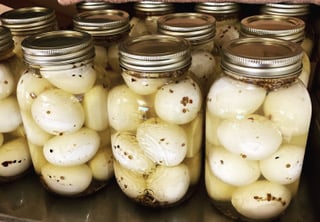 Pickles eggs 